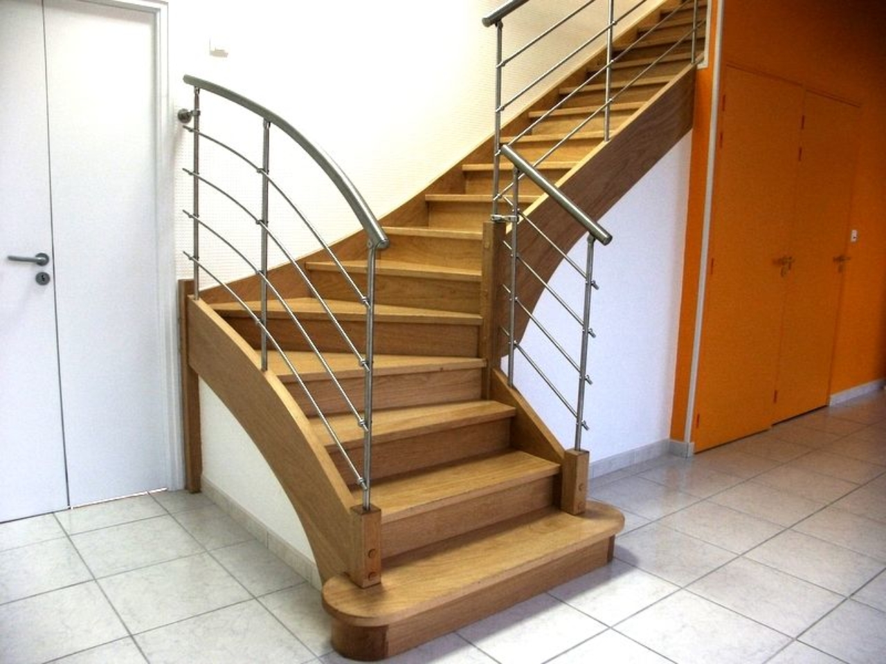 Escaliers à limon – Escaliers 51